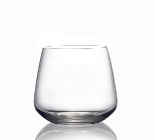 厚實(shí)玻璃啤酒杯