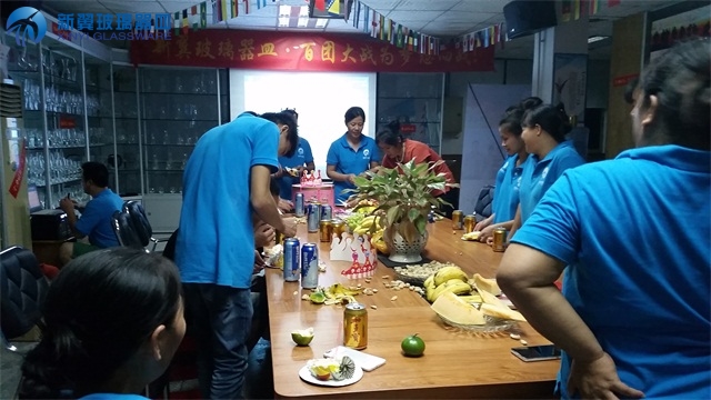 員工生日會(huì) (6)